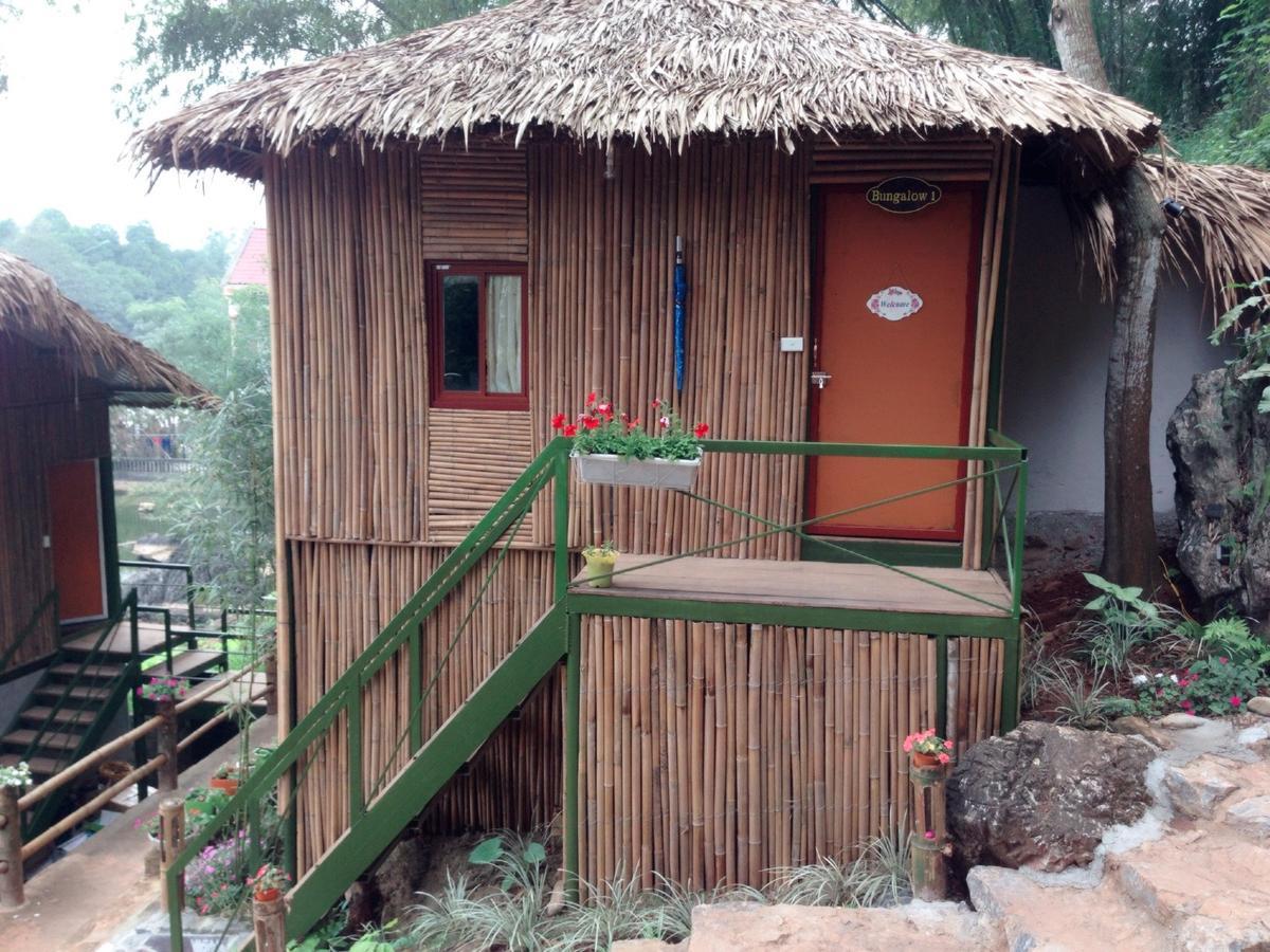 Green Hill Hostel & Tour Hà Giang Eksteriør billede