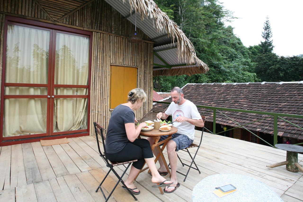 Green Hill Hostel & Tour Hà Giang Eksteriør billede
