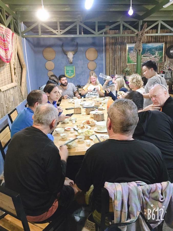 Green Hill Hostel & Tour Hà Giang Eksteriør billede