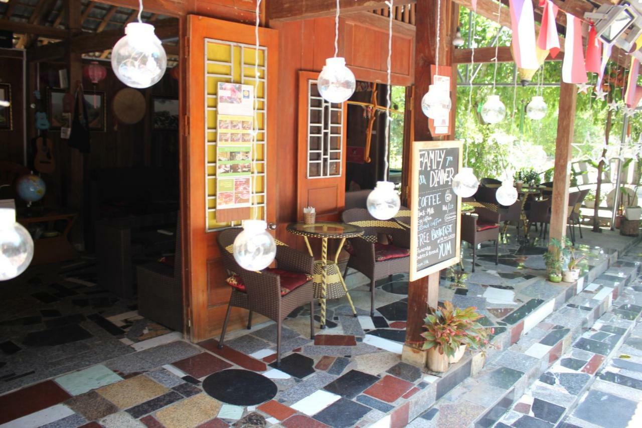Green Hill Hostel & Tour Hà Giang Eksteriør billede