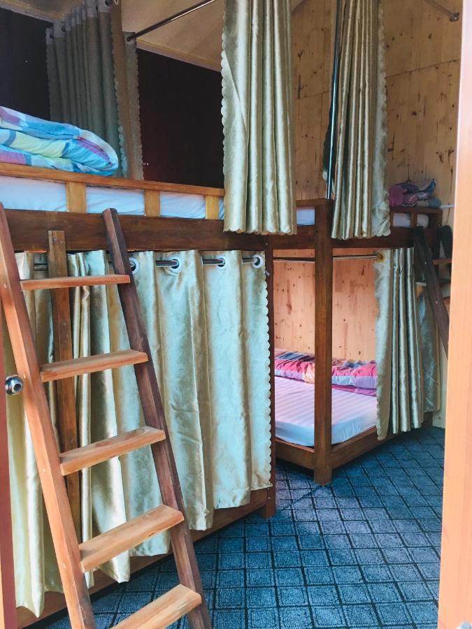 Green Hill Hostel & Tour Hà Giang Eksteriør billede
